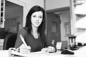Kira: 1. Ausbildungsjahr zur Bürokauffrau bei Steuer Kälte-Klima-Großküchentechnik Kira: 1. Ausbildungsjahr zur Bürokauffrau bei Steuer Kälte-Klima-Großküchentechnik