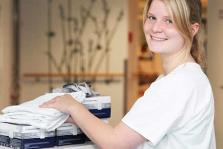 LINA STUCK (22) – Klinikum Nordfriesland