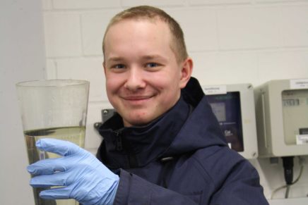 Finn: Ausbildung zur Fachkraft für Abwassertechnik beim azv Südholstein