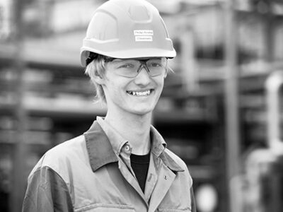 Philip André: Elektroniker für Automatisierungstechnik in der Industrie bei der Raffinerie Heide
