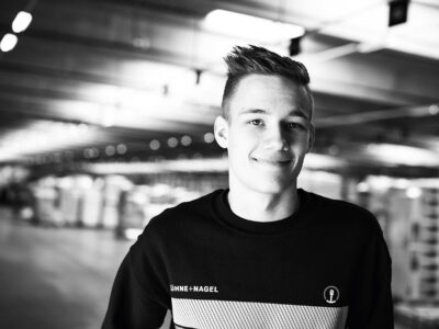 Marvin Schulz - Ausbildung zum Fachlageristen bei Kühne + Nagel in Hamburg