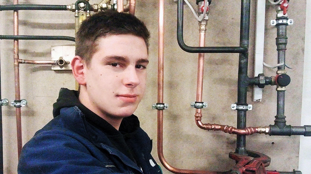 Kevin Witt (18), 2. Lehrjahr zum Anlagenmechaniker für Sanitär-,  Heizungs- und Klimatechnik