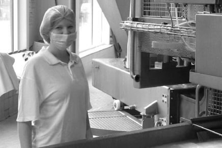 Carmen: Wird Milchtechnologin bei der DMK GROUP in Nordhackstedt