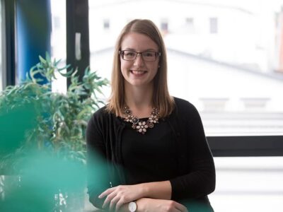 Nina wird Bankkauffrau