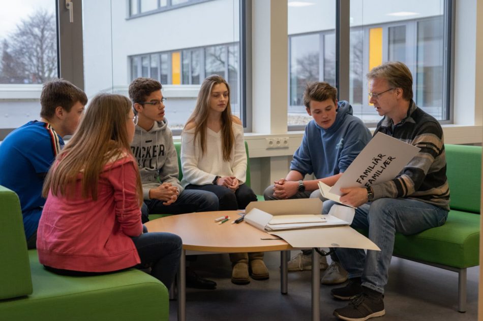 Heinrich-Heine Schule Büdelsdorf | Schule | Gymnasium | Barrierefreiheit | ME2BE