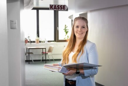 Praxisnah studieren bei der Kreisverwaltung Dithmarschen: Sünja absolviert das Studium Public Administration