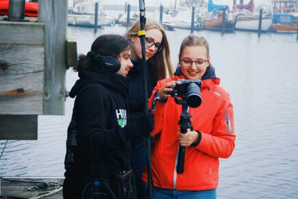 Erfahrungen als Gewinn: Neele Großmann von der Hochschule Flensburg engagiert sich bei den Flensburger Kurzfilmtagen