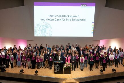 Die Erfolgsgeschichte geht weiter: CAU vergibt 96 Deutschlandstipendien