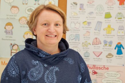 Heidemarie Homm ist DAZ-Koordinatorin der Schule und dem Schulmotto “Wir sind bunt” verpflichtet