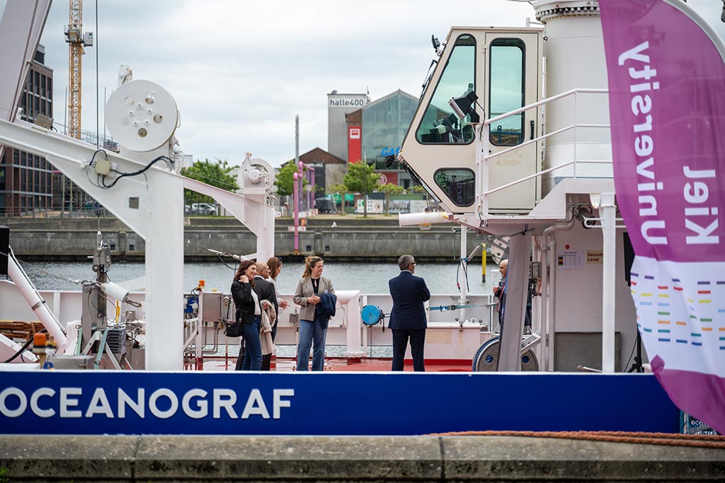 SEA-EU-Forschungsexpedition macht auf dem Weg in die Arktis Station in Kiel